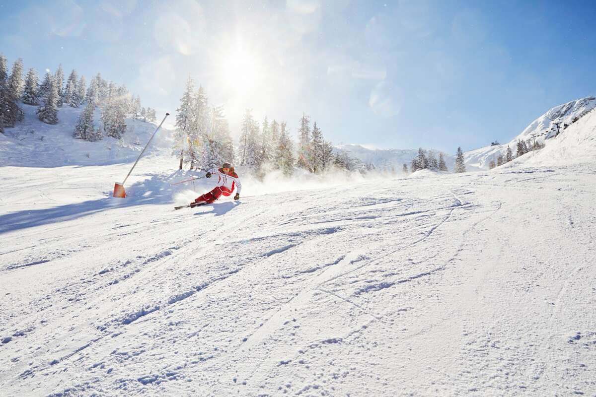 Bestens präparierte Pisten und viel Sonnenschein erwarten euch dieses Wochenende auf dem Hochkar