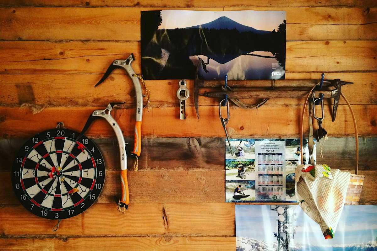 Eine etwas andere Form der Kletterwand hat Fotografin Tatyana Emelina im russischen Novosibirsk eingefangen