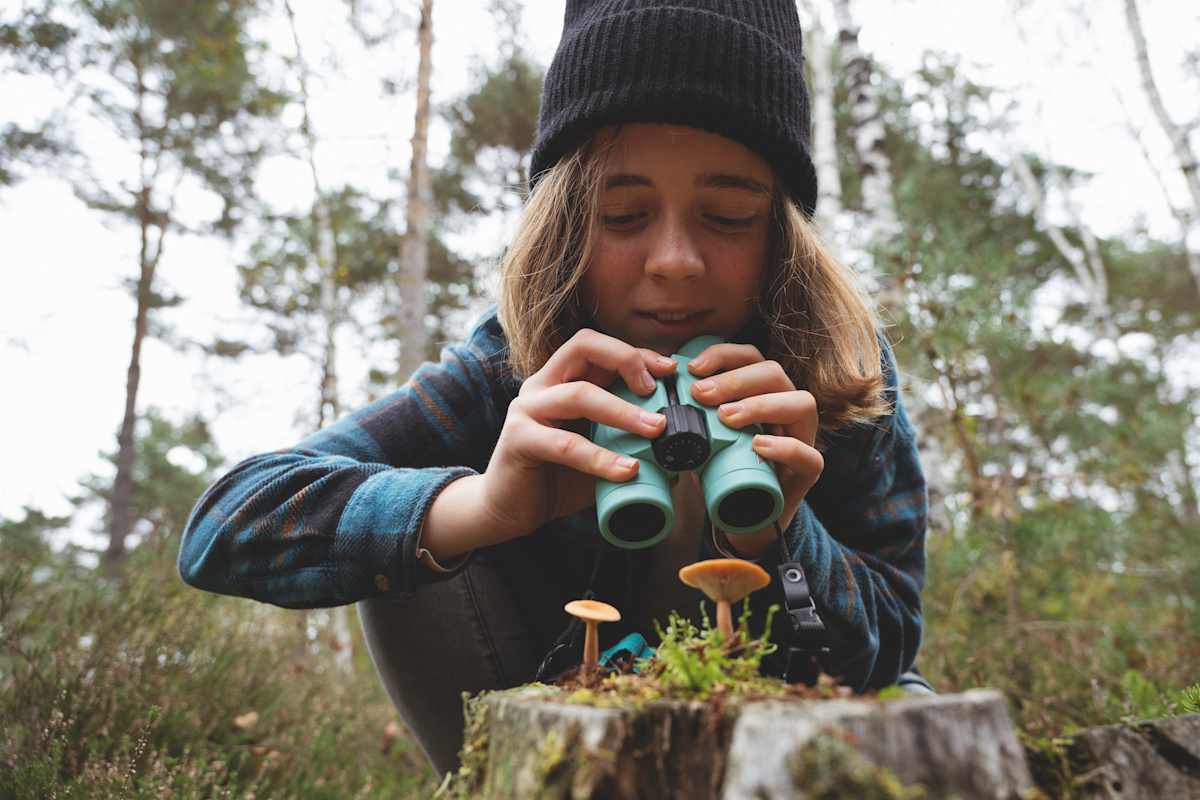 Kleine Entdeckungen kommen mit dem MY JUNIOR Kinderfernglas groß raus.