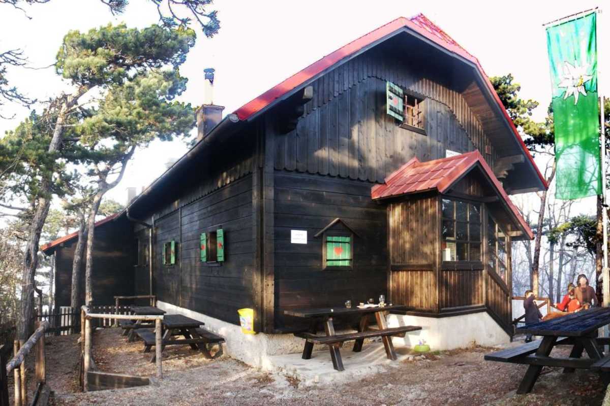 Die Kammersteinerhütte