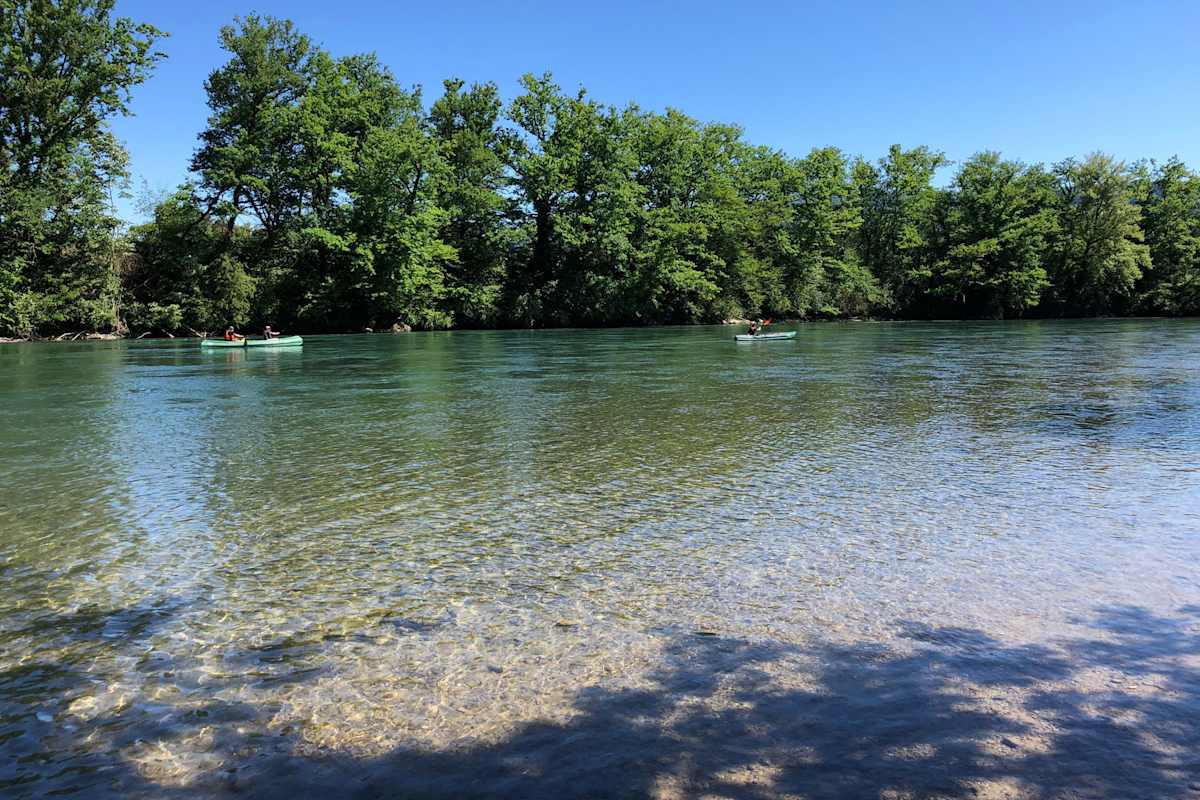 Mit Kanadier und Schlauchkanadier an der Reuss