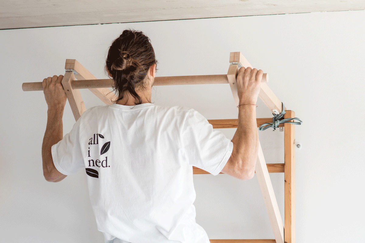 Klimmzugtraining an der Stange