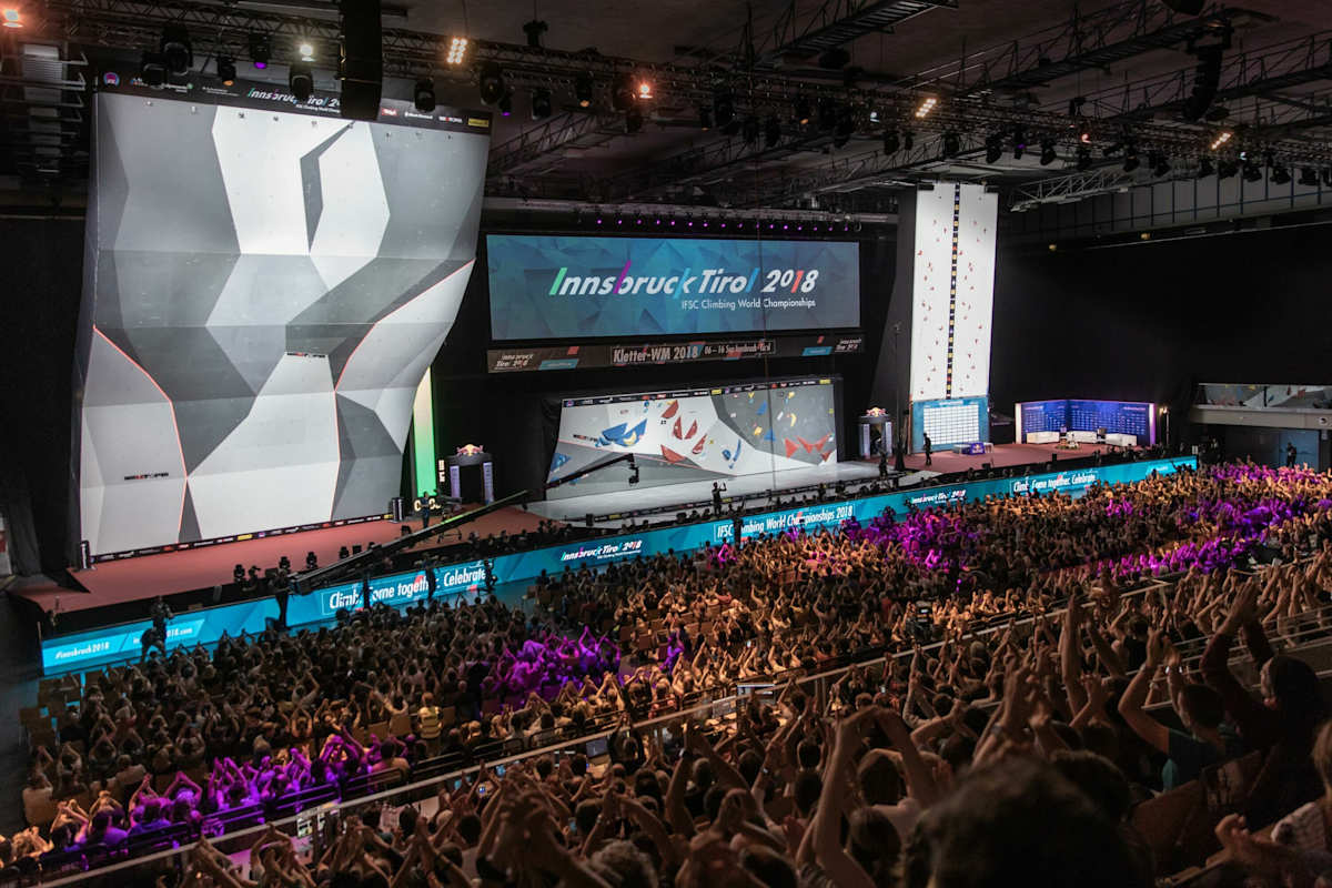 Vor ausverkauftem Haus und bei kochender Stimmung im Olympiaworld-Zentrum in Innsbruck ging das Boulder-Finale über die Bühne