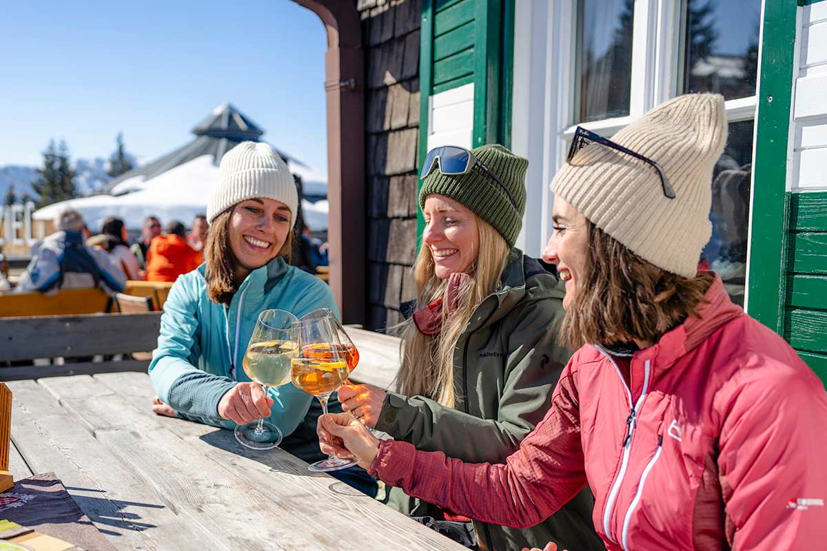 Der Einkehrschwung in die Krummholzhütte lohnt sich.