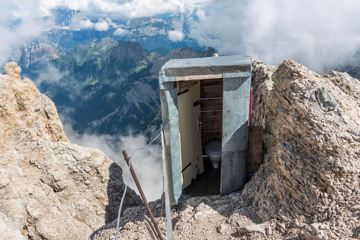 Toilette Capanna Punta Penia