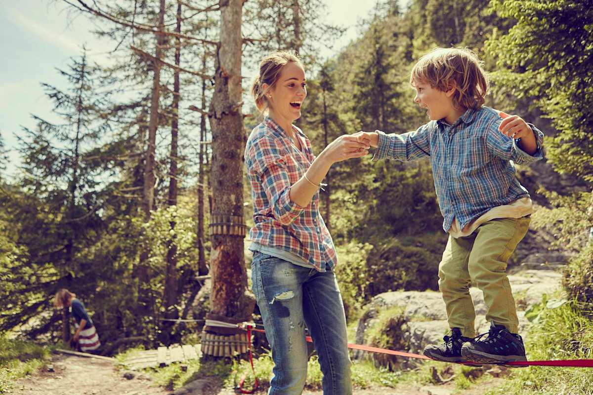 Slacklinen für Kinder und Anfänger