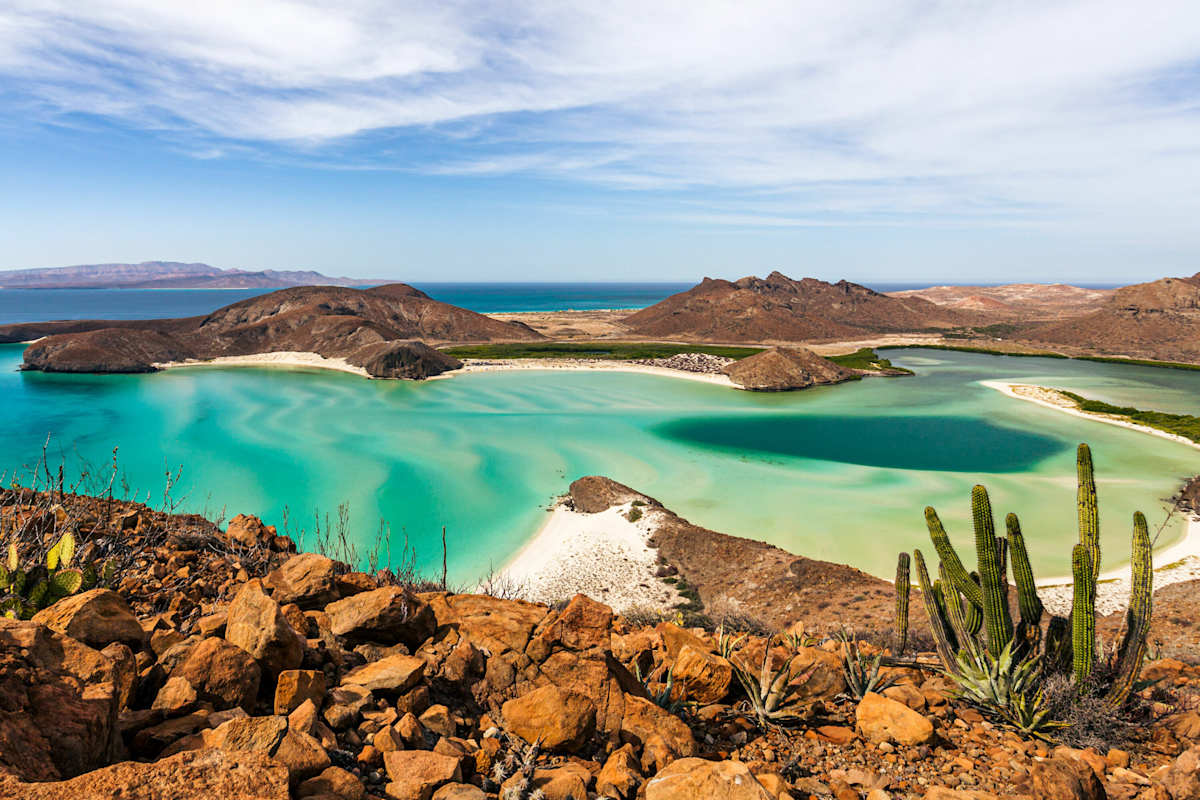 Eine Bucht auf der Halbinsel Baja California