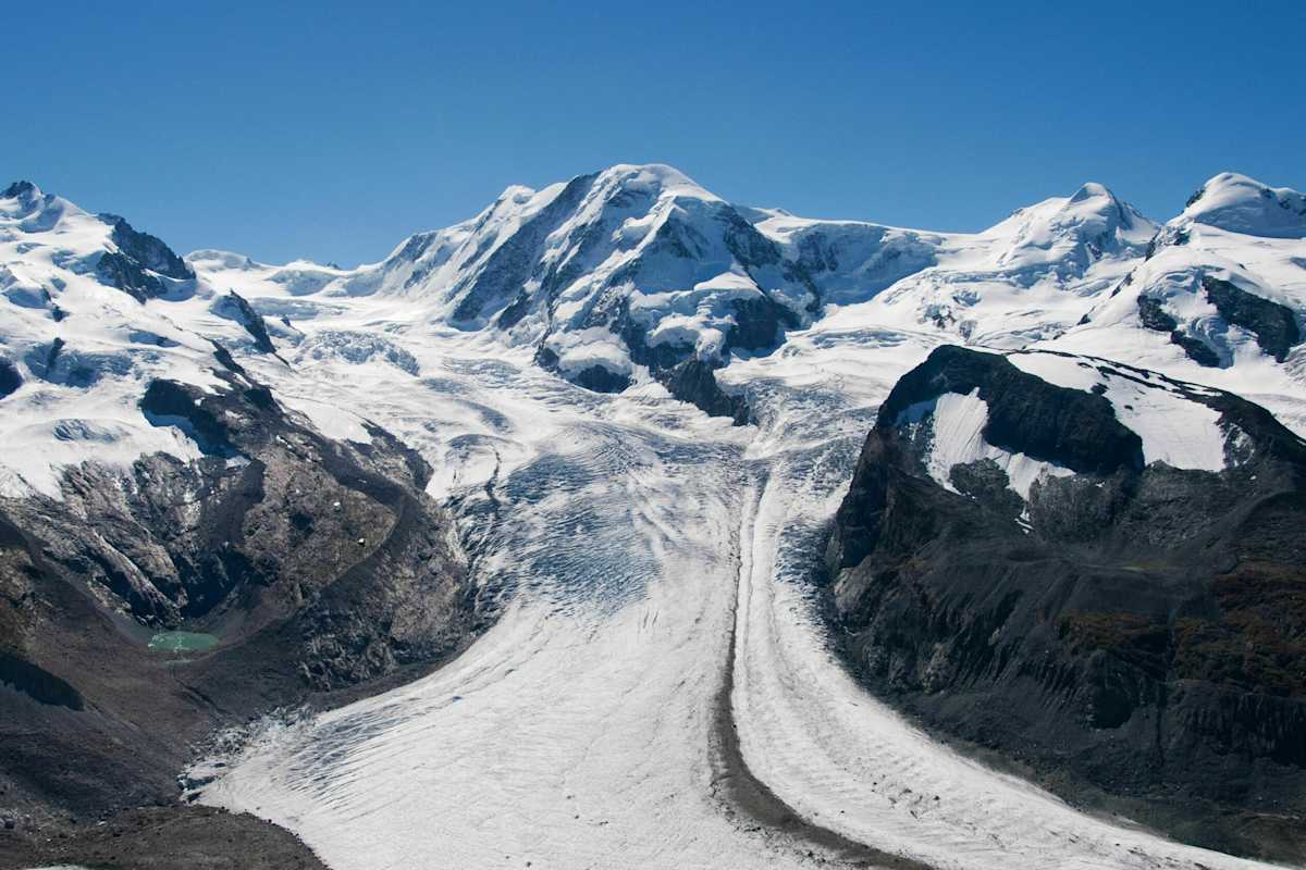 Blick auf Liskamm und Gornergletscher in den Walliser Alpen