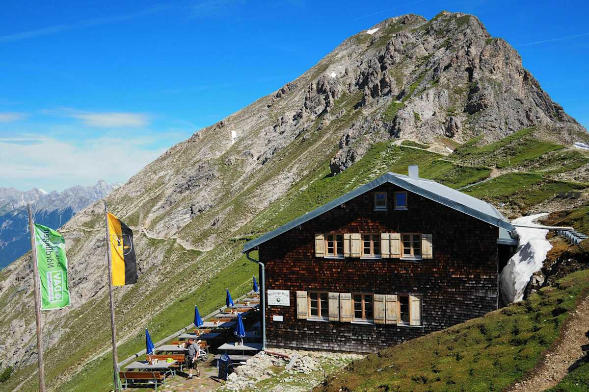 Die Nördlinger Hütte im Wettersteingebirge in Tirol
