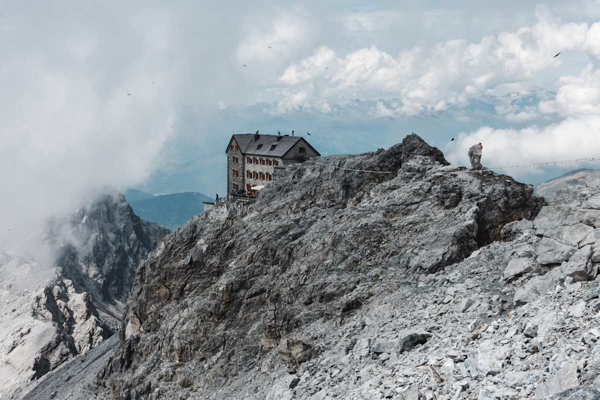 Die Payerhütte am Ortler