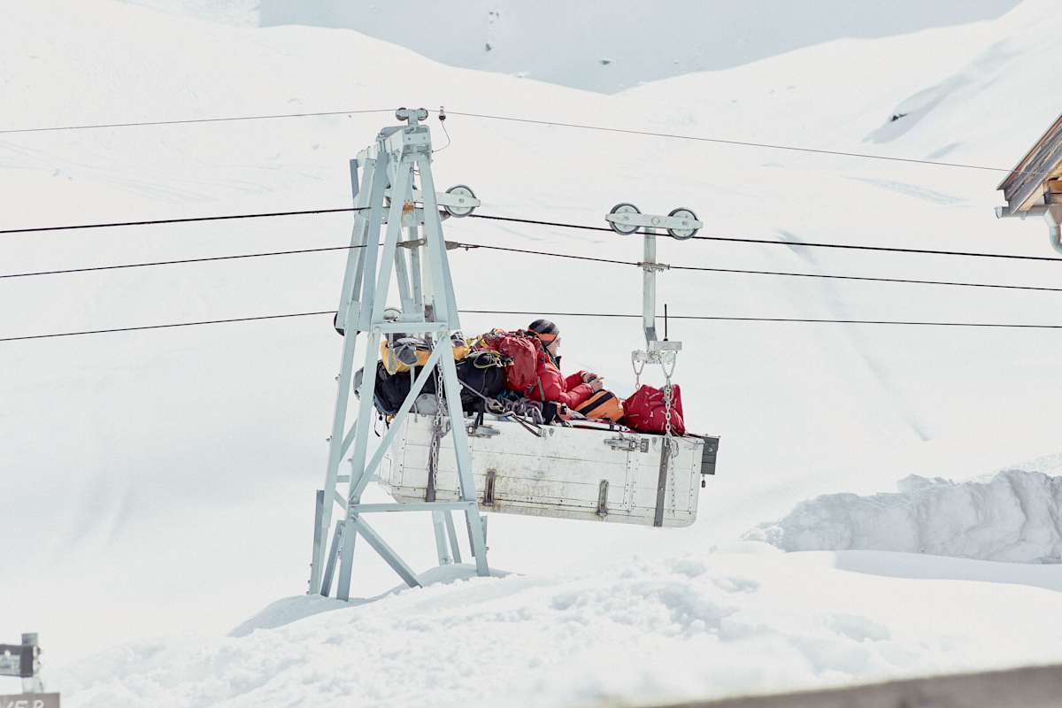 In Ausnahmefällen darf der Gepäcktransport zur Hütte erweitert werden.