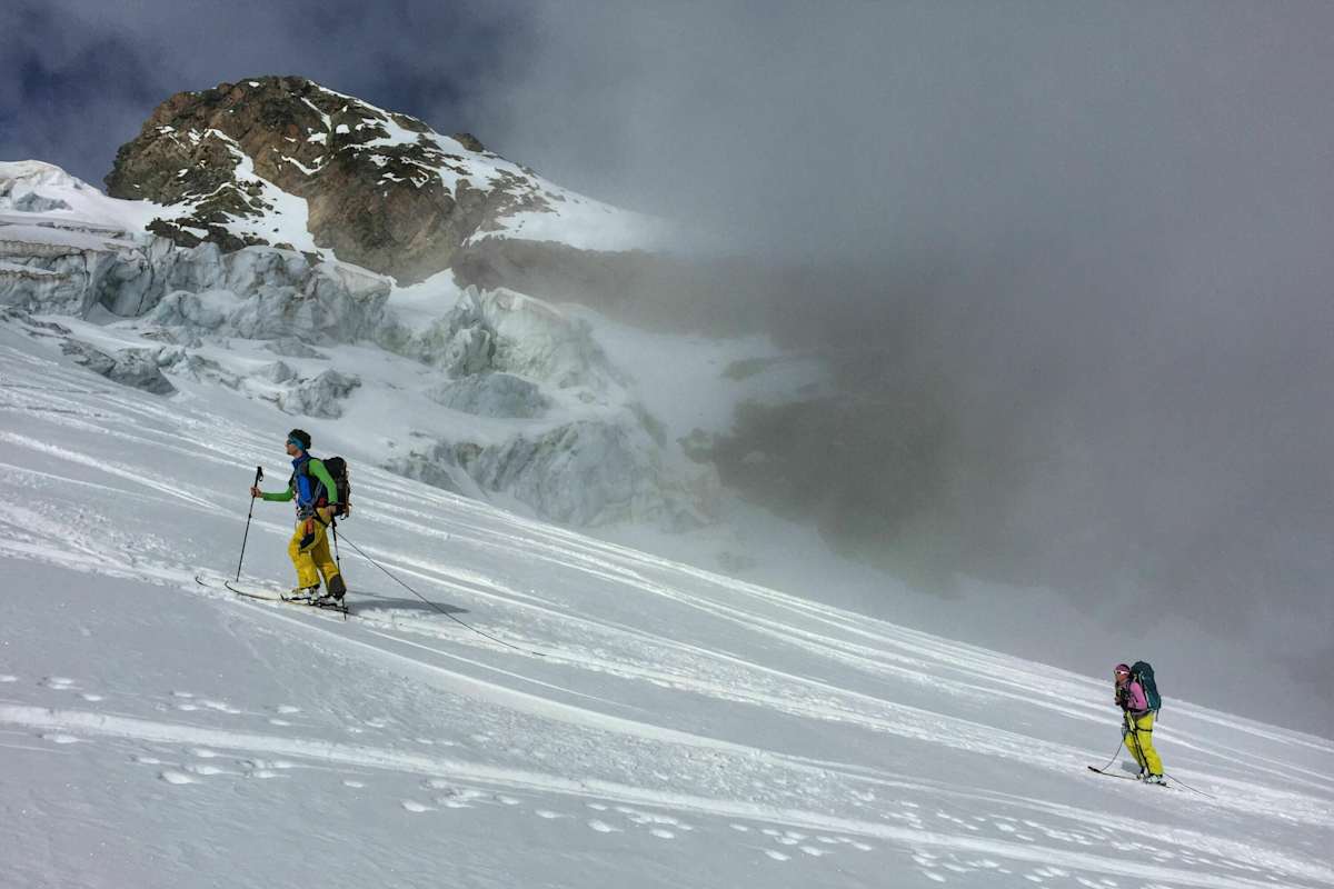 Skihochtour in Graubünden: Auf den Piz Glüschaint in der Berninagruppe