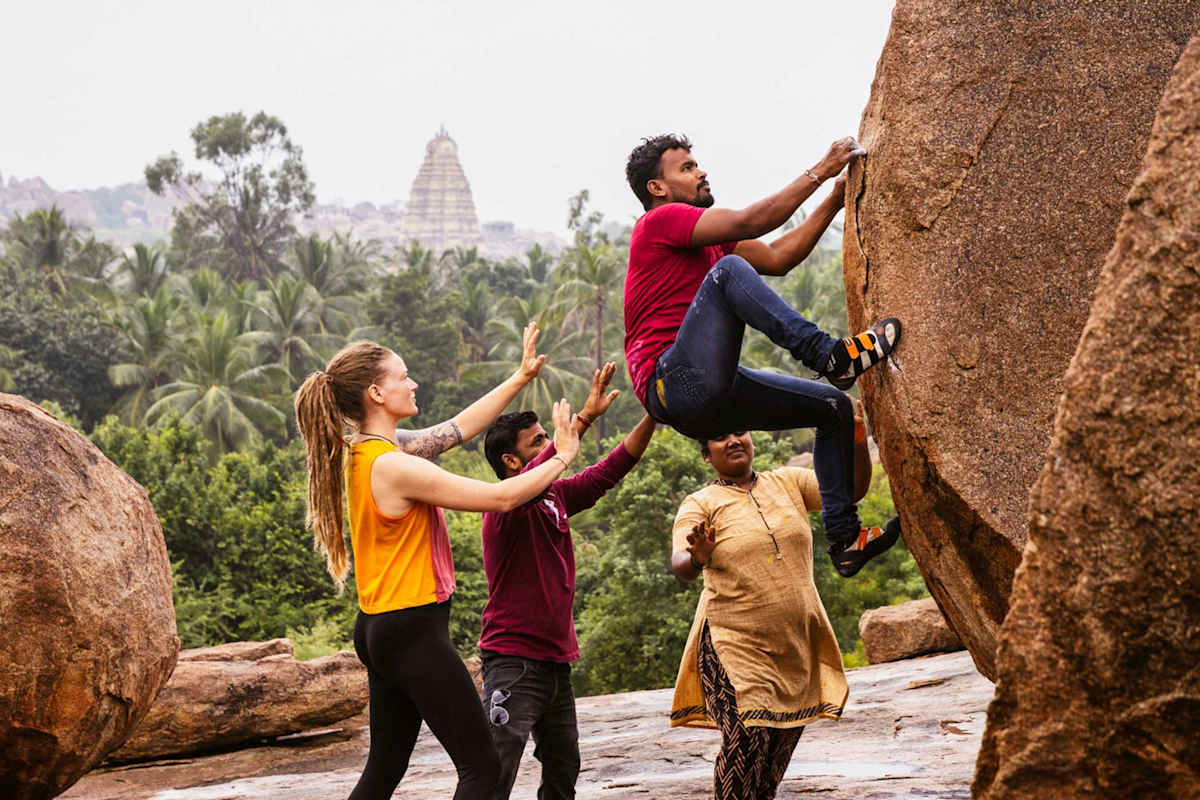 Bouldern in Hampi Indien