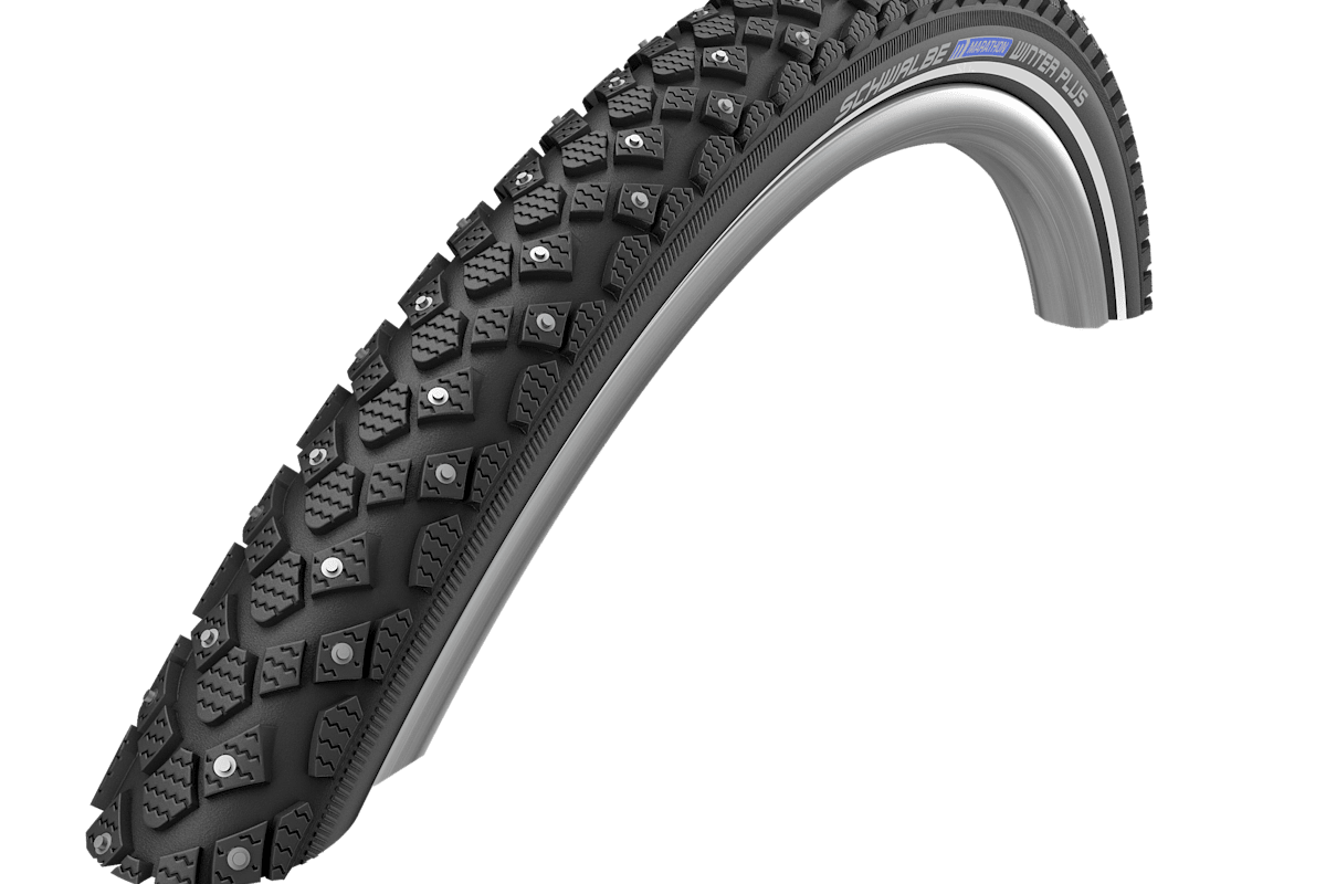 Hält selbst auf Glatteis: Der Spikereifen Marathon Winter Plus von Schwalbe.