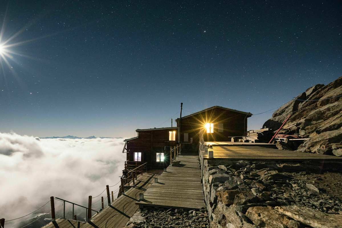 Balmenhorn-Stützpunkt: Rifugio Gnifetti im Monte-Rosa-Massiv