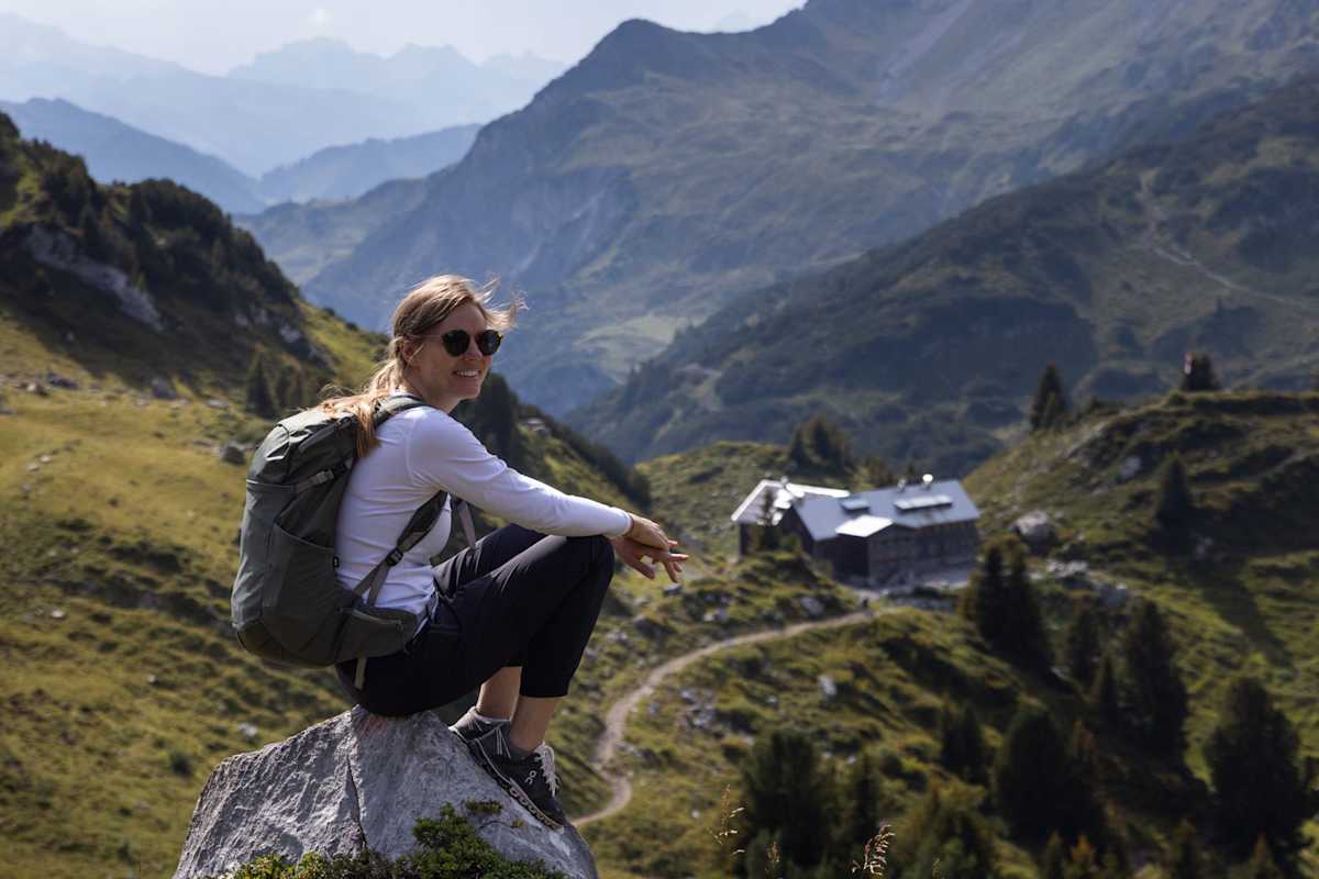 Wanderrucksack Hüttenübernachtung Bergwelten