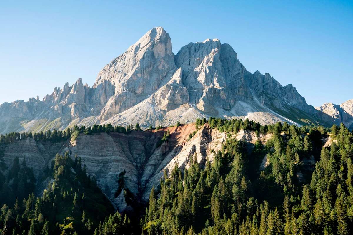 Die Dolomiten bei strahlenden Sonnenschein