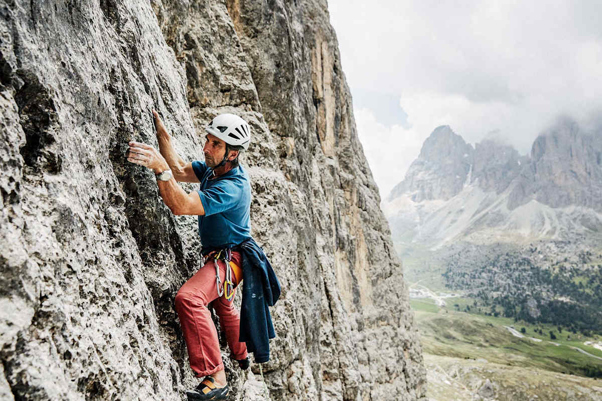 Hanspeter in der Wand.