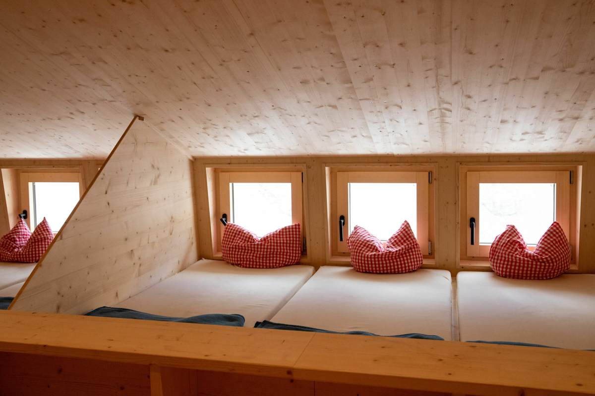 Das Bettenlager auf der Totalphütte in Vorarlberg
