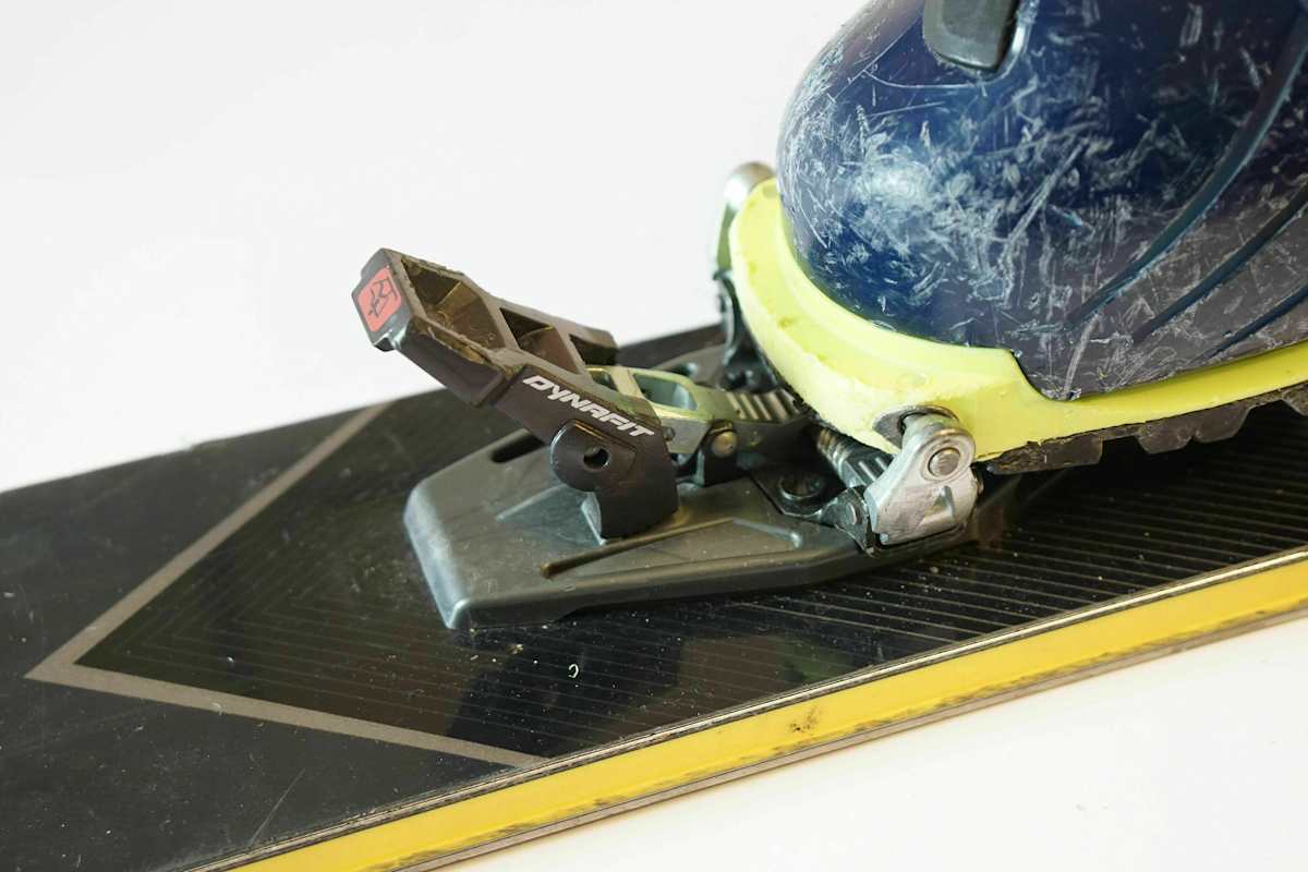 Tech-Bindung: Verriegelungshebel