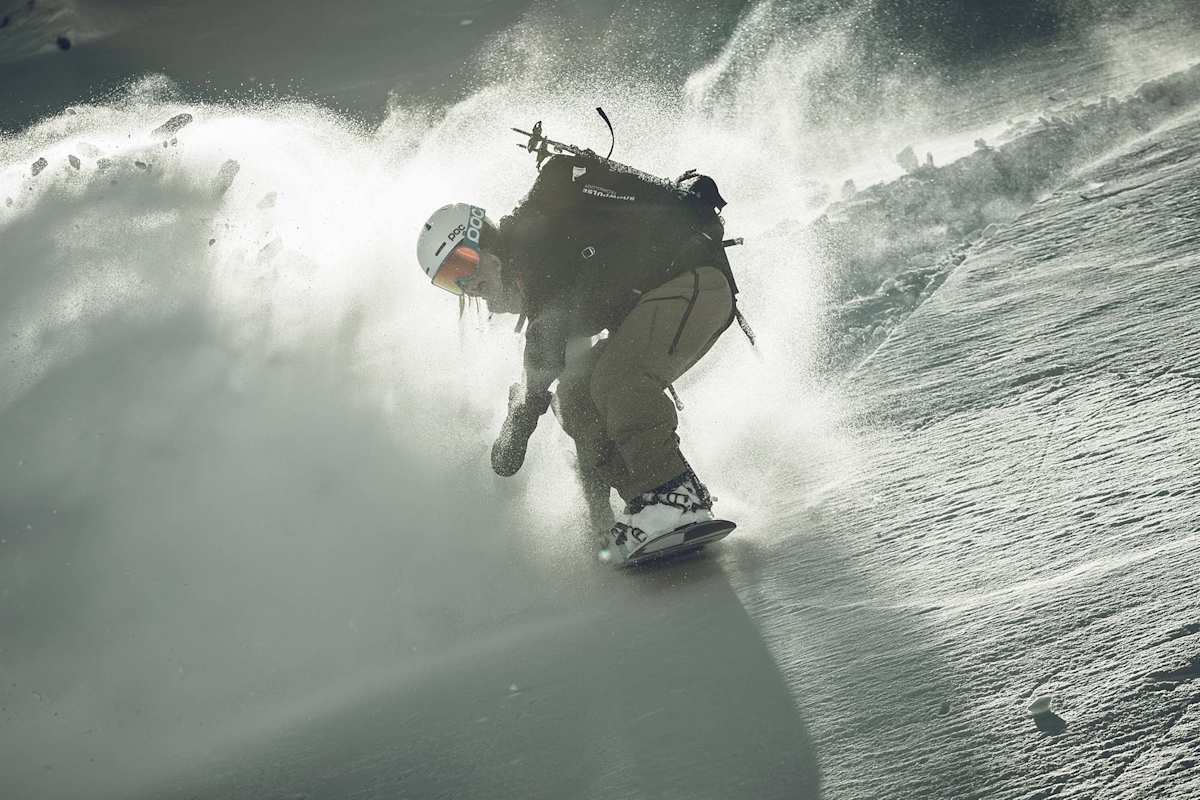 Bibi bei der Abfahrt im Powder.