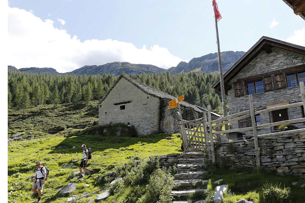 Der Fernwanderweg ist gut ausgeschildert und markiert.