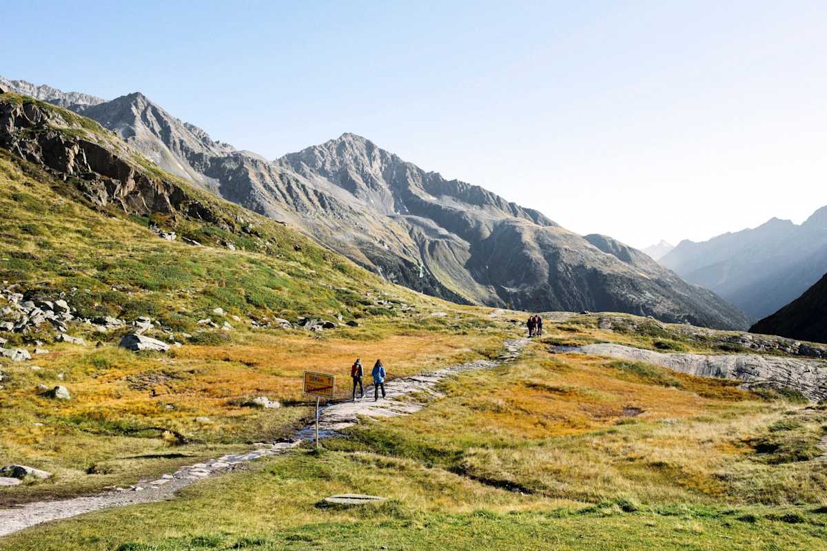 Ausblick auf die Berglandschaft.