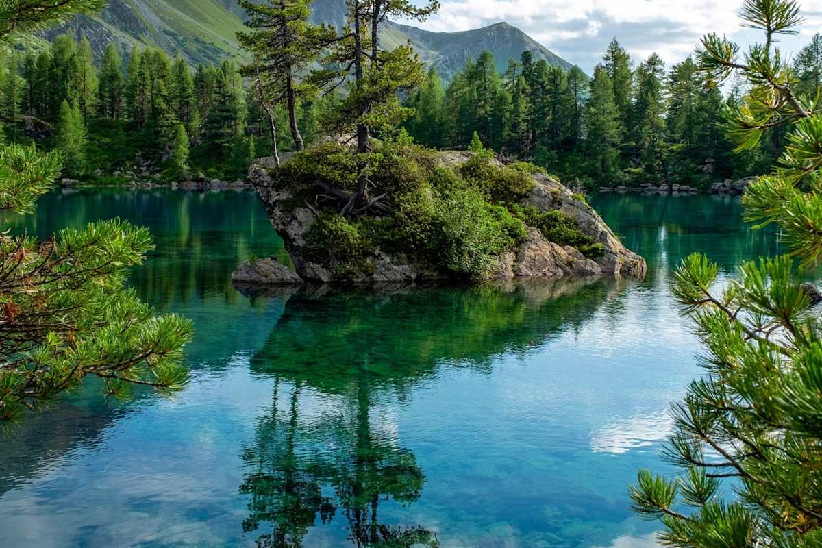 Ein kleiner Bergsee.