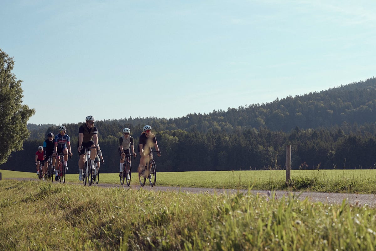 Eine Gruppe von Radfahrern im Mühlviertel