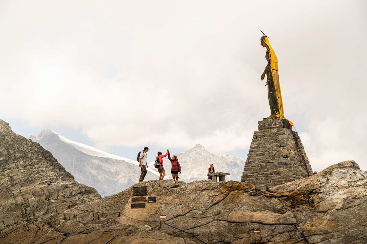 Monte-Moro-Pass, Saastal