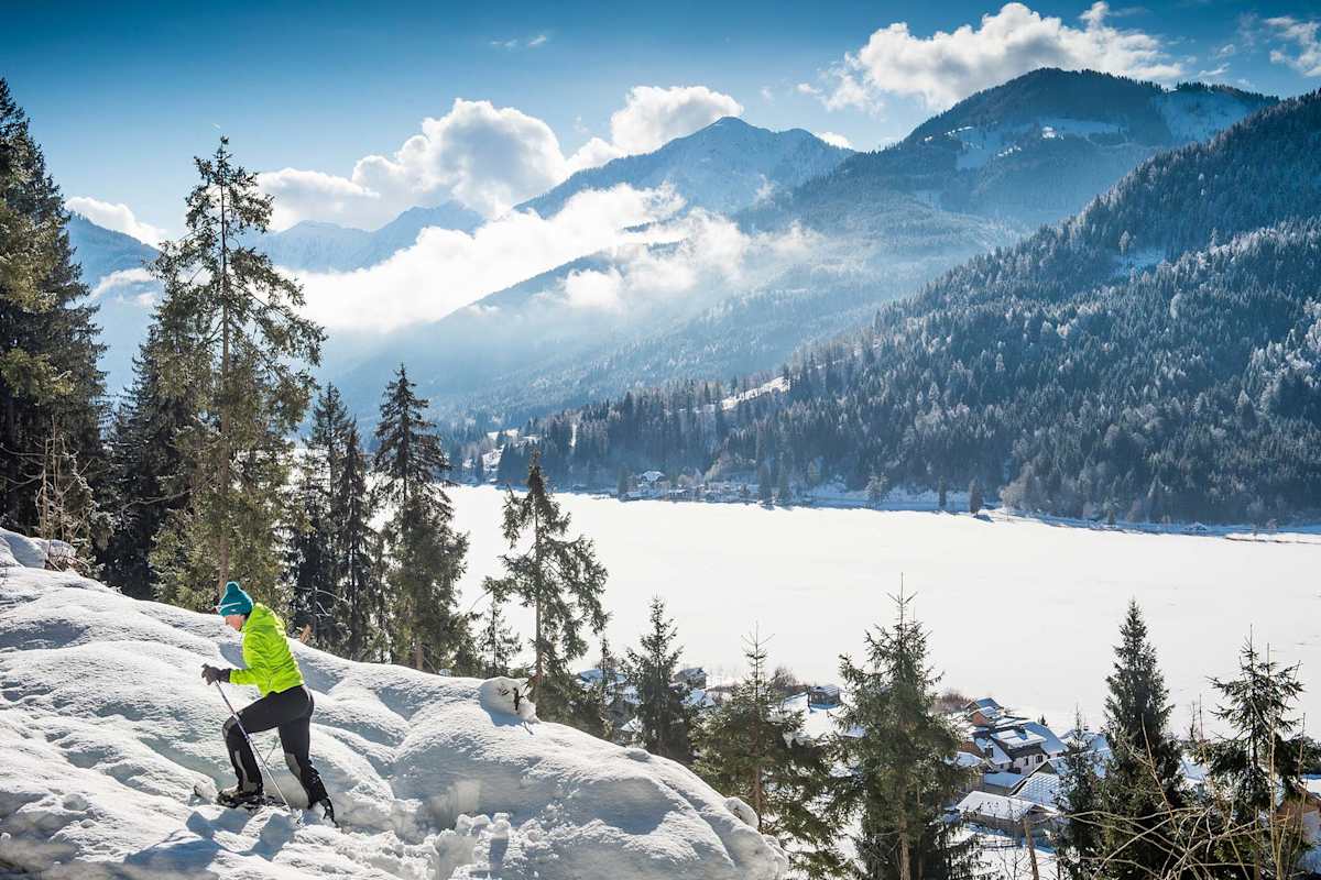 Schneeschuhwandern am Weißensee