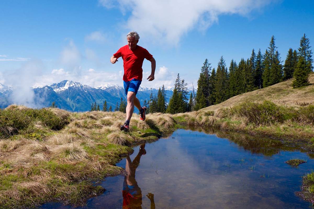 Das Strike Short Sleeve Crewe Shirt von Icebreaker 
