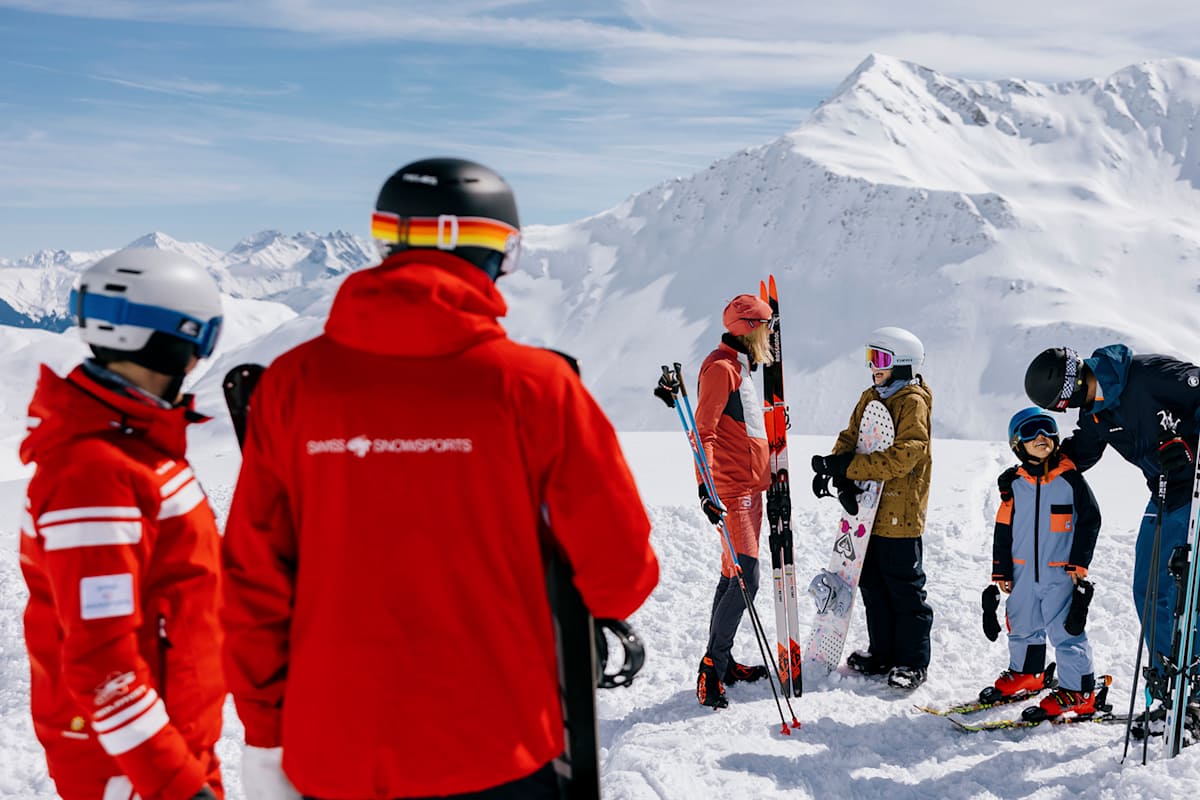 Wintersportler, Bergaussicht, Schweizer Skischule