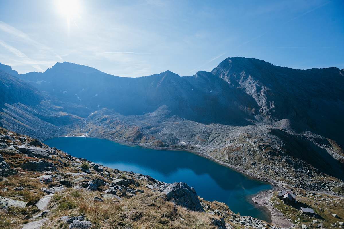 Arthur-von-Schmid-Haus mit Dösener See