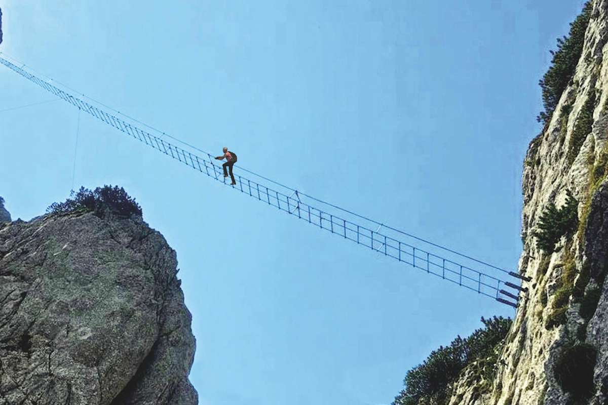 Spektakuläre, ca. 40 Meter lange Riesenleiter über die Schlucht zum Donnermandl 