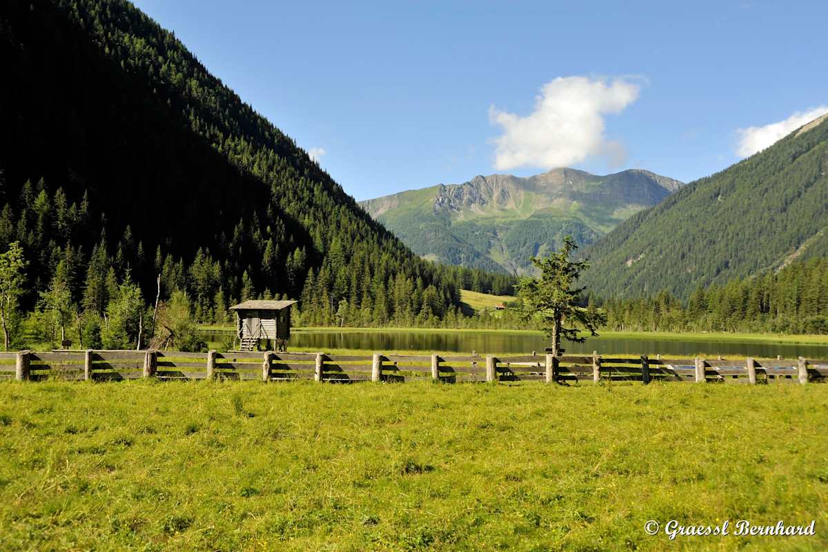 Der Stappitzer See im Nationalpark Hohe Tauern ist ein Naturdenkmal und steht unter besonderem Schutz.