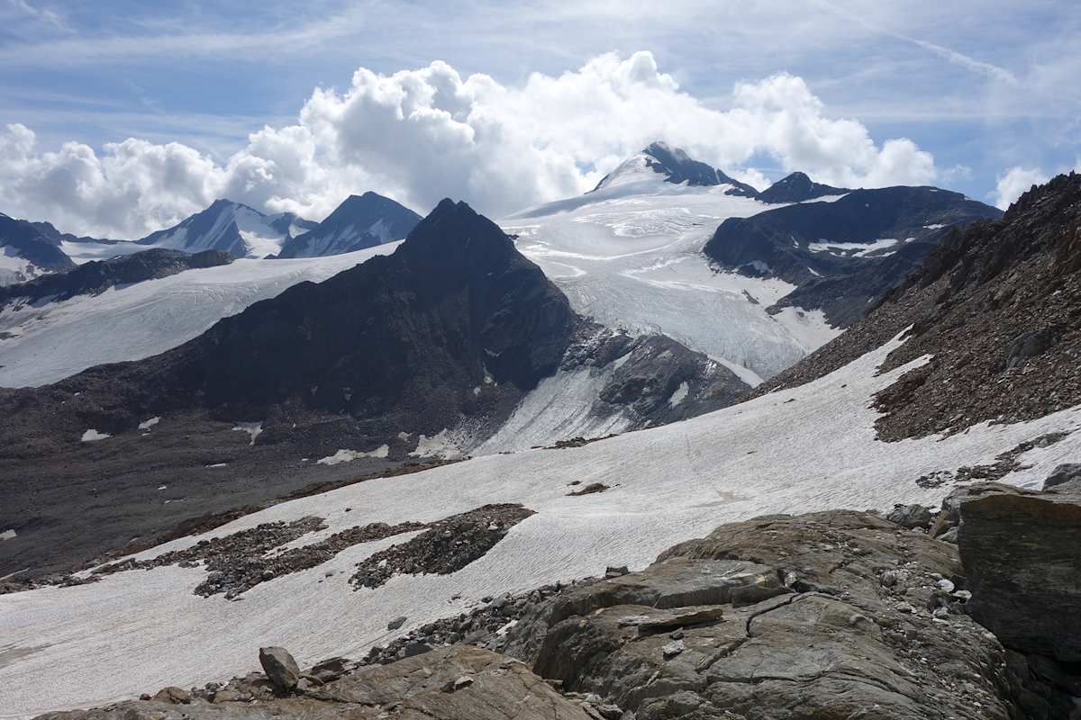 Vom gegenüberliegenden Tisenjoch (Ötzi-Fundstelle) hat man einen guten Überblick.