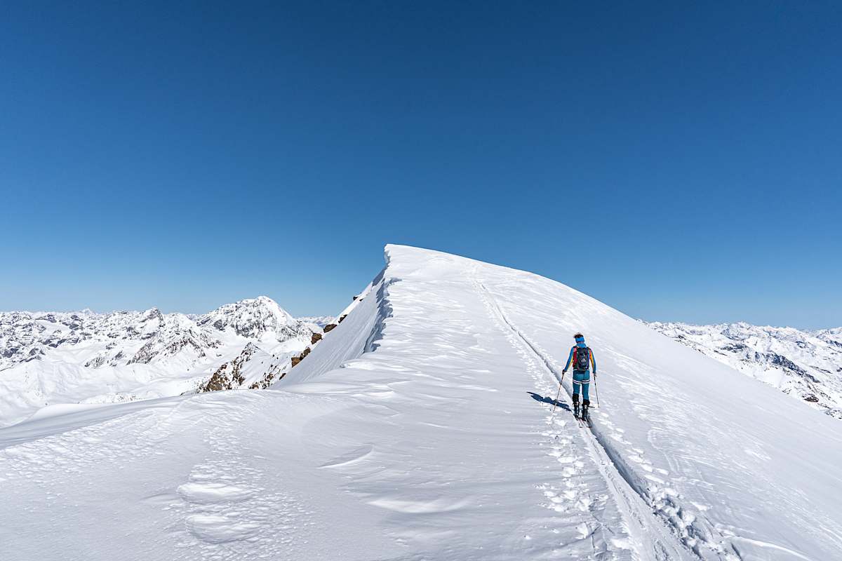 Bald ist der Gipfel des Palon della Mare erreicht