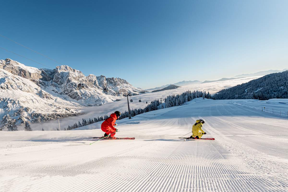 Die Königstour führt über 6 Gipfel, 36 Pistenkilometer und 7.500 Höhenmeter durch die Skiregion Hochkönig.