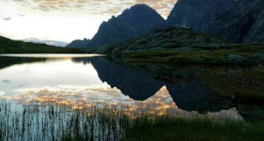 Kurz vor Sonnenaufgang im wilden Gradental im Nationalpark Hohe Tauern