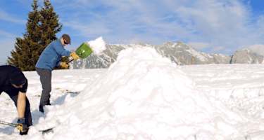 Ein „Panzerknacker-Biwak“ lässt sich relativ einfach errichten 