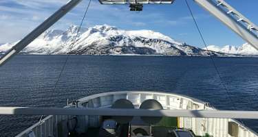 Einige Touren in den Lyngen Alps sind nur mit eine Fährüberfahrt zu erreichen.