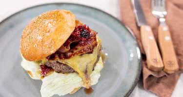 Der Steinseehütten-Burger in voller Pracht