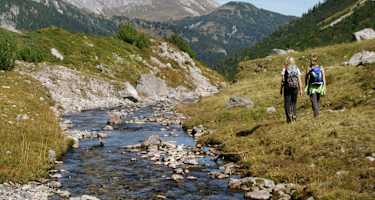 Am jungen Lech entlang des Lechwegs