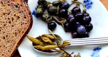 Selbstgemacht: Bärlauchblütenknospen als falsche Kapern