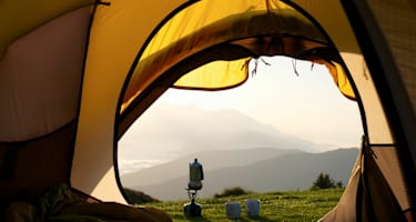 Frühstück am Berg mit Kaffee und Espresso Kocher