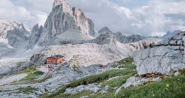 Die Büllelejochhütte in den Dolomiten