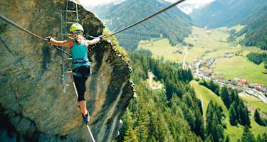 Seilbrücke des Peter-Kofler-Steigs in Tirol