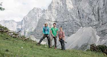 Freiwilligenarbeit in den Bergen – hier auf der Lalidersalm