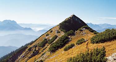 Am Gipfel des Gamssteins in den Nördlichen Kalkalpen in Niederösterreich